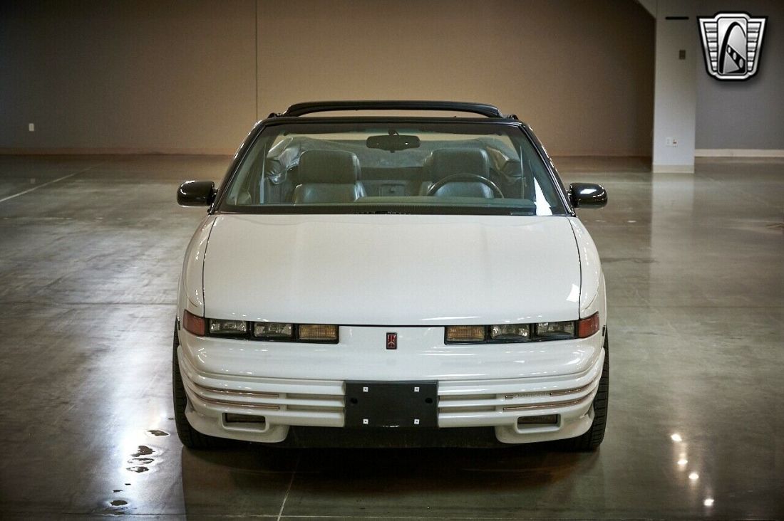 1994 Oldsmobile Cutlass - photo 9