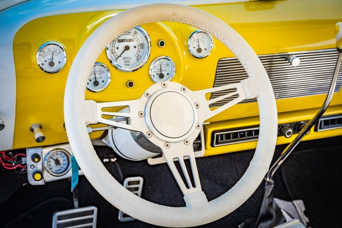 1949 Oldsmobile Eighty-Eight Fastback - photo 11