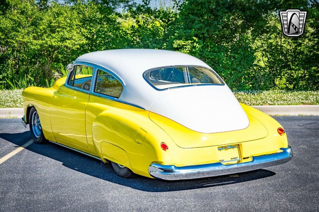 1949 Oldsmobile Eighty-Eight Fastback - photo 4