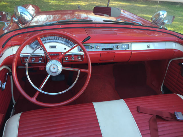 1957 Ford Fairlane Deluxe - photo 12