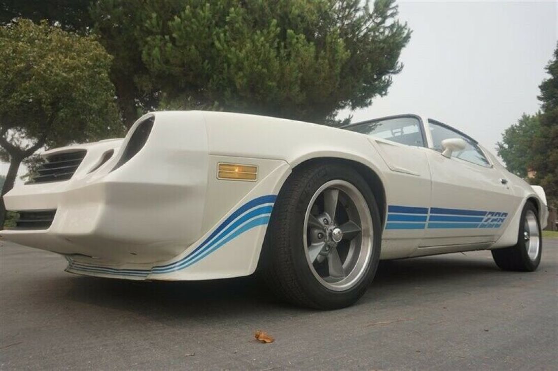 1981 Chevrolet Camaro - photo 11