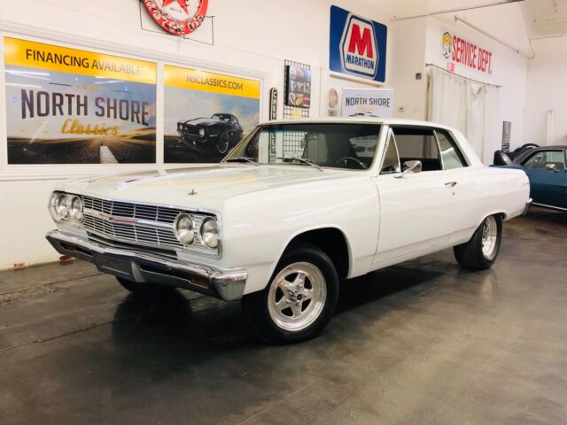 1965 Chevrolet Chevelle - 383 STROKER - 4 SPEED - BUCKET SEATS - - photo 2