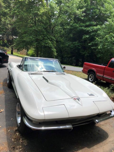 1963 Chevrolet Corvette - photo 3