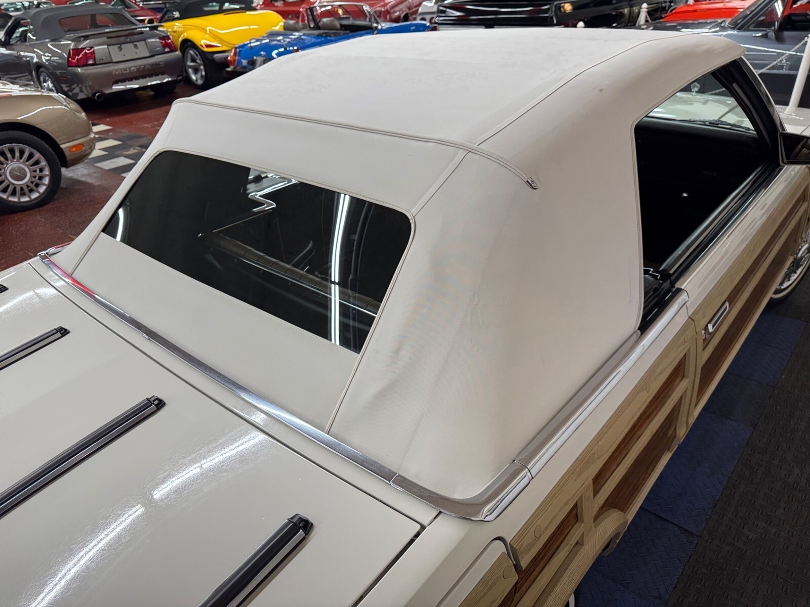 1984 Chrysler Le Baron - Mark Cross Town and Country - SEE VIDEO - photo 10
