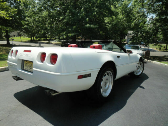 1991 Chevrolet Corvette Convertible - photo 8
