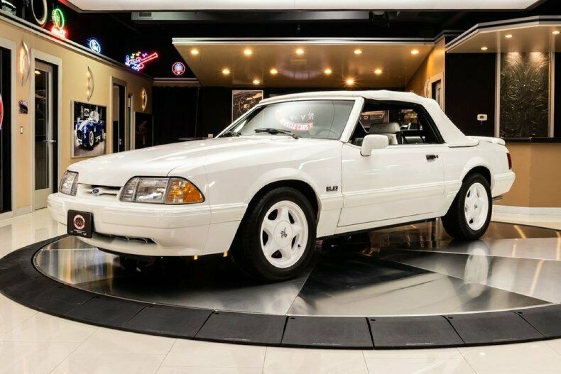 1993 Ford Mustang LX Convertible - photo 6