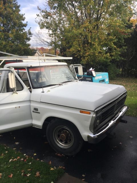 1974 Ford F-250 - photo 3