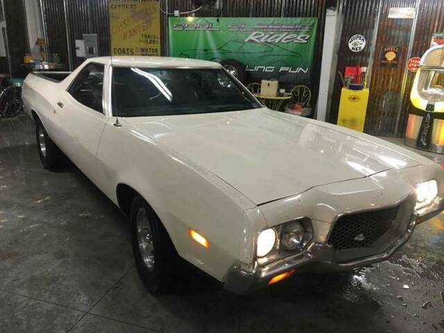 White Ford Ranchero with 111,267 Miles available now! 1972 Ford Ranchero 500