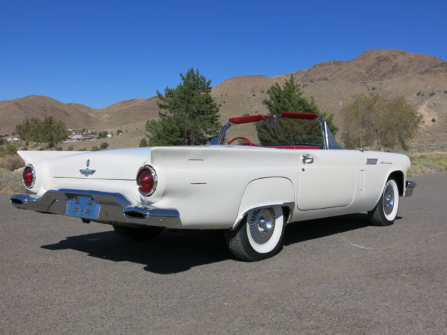 1957 Ford Thunderbird Convertible - photo 9