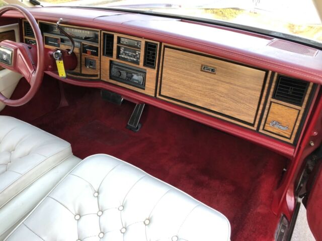 1985 Cadillac Eldorado WHITE LEATHER - photo 11