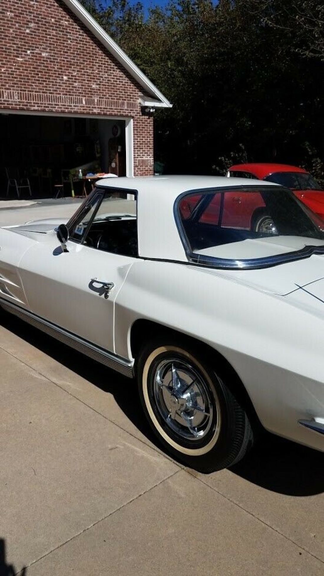 1963 Chevrolet Corvette Stingray - photo 2