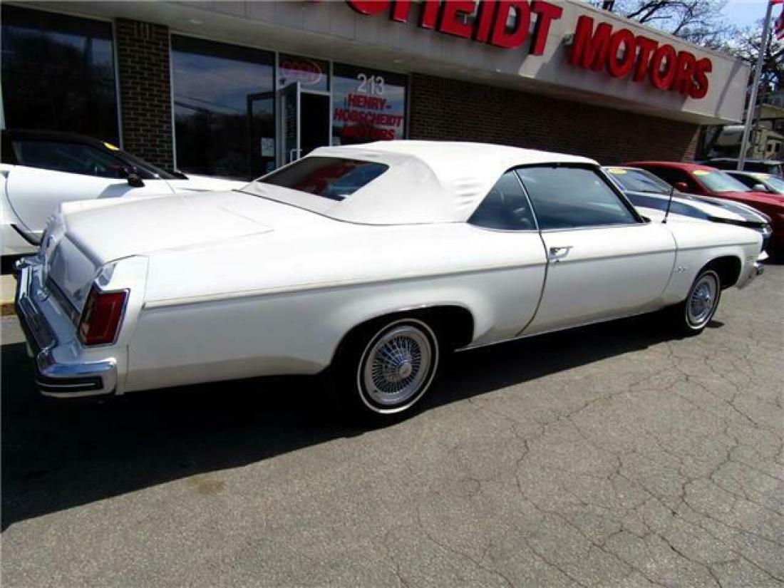 1975 Oldsmobile Eighty-Eight Convertible - photo 12
