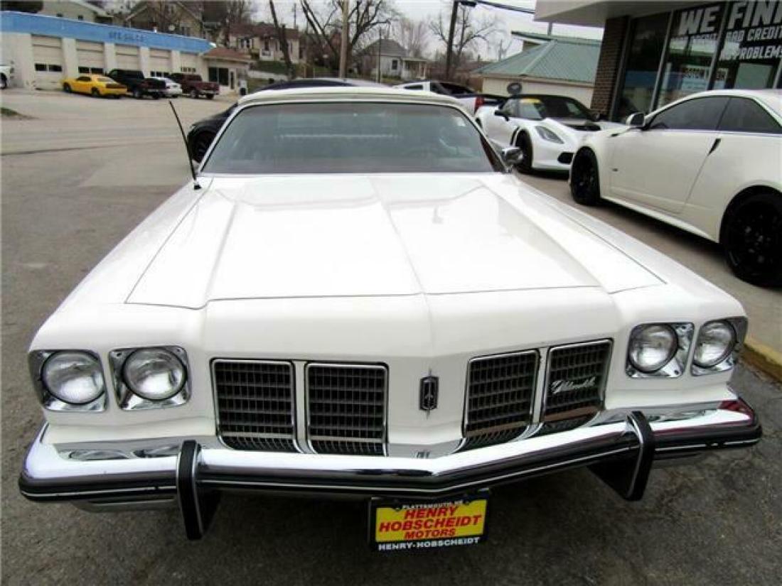 1975 Oldsmobile Eighty-Eight Convertible - photo 2
