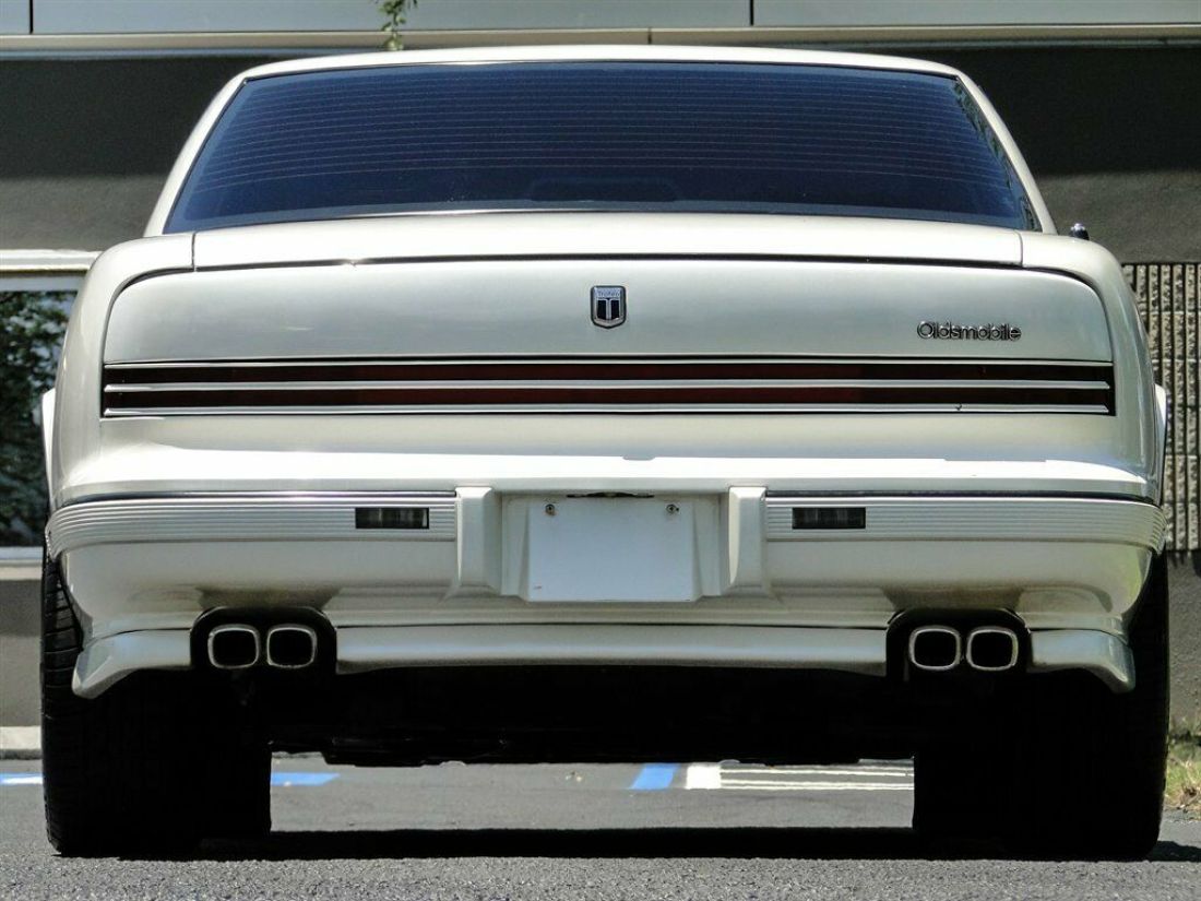 1992 Oldsmobile Toronado Trofeo - photo 8