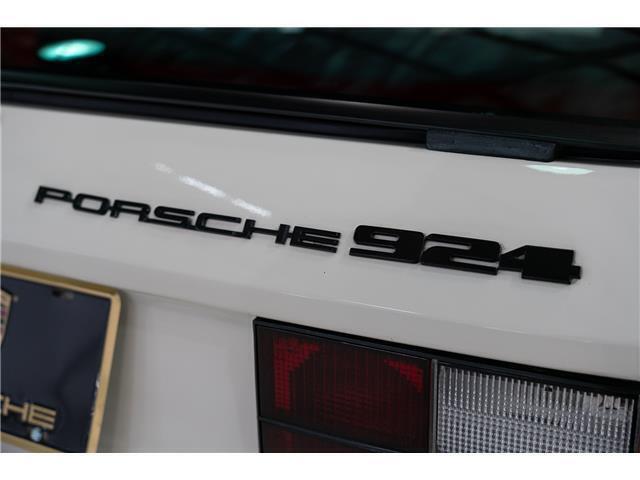 1977 Porsche 924 'Martini Edition' Coupe - photo 9