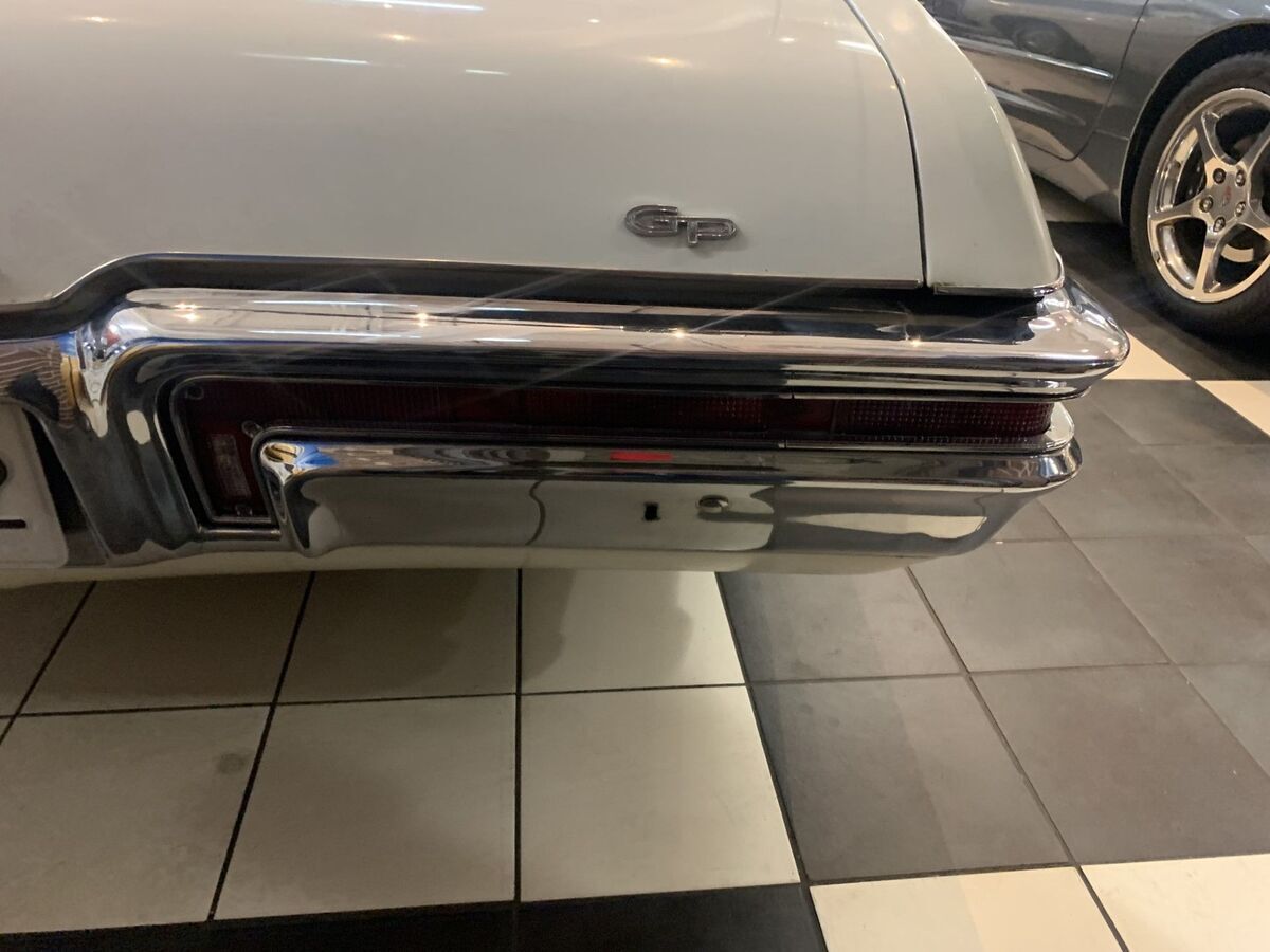 1968 Pontiac Grand Prix - photo 10