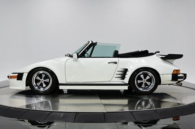 1983 Porsche 911 2D Cabriolet - photo 2