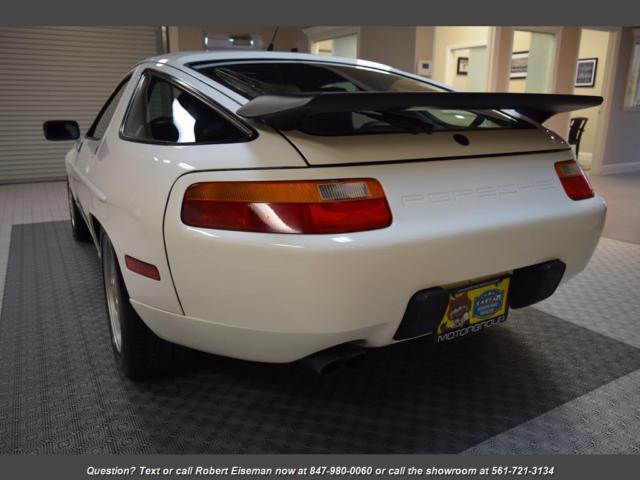 1991 Porsche 928 -- - photo 7