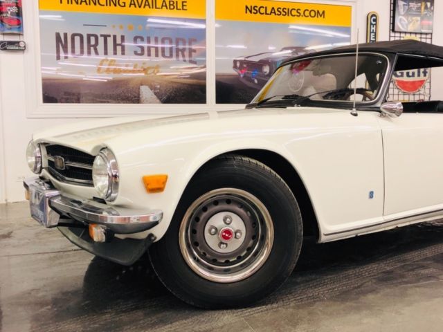 1975 Triumph TR-6 -RESTORED CLASSIC CONVERTIBLE-DOCUMENTED-BRITISH S - photo 3
