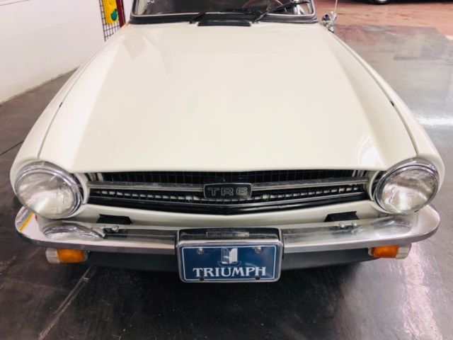 1975 Triumph TR-6 -RESTORED CLASSIC CONVERTIBLE-DOCUMENTED-BRITISH S - photo 7