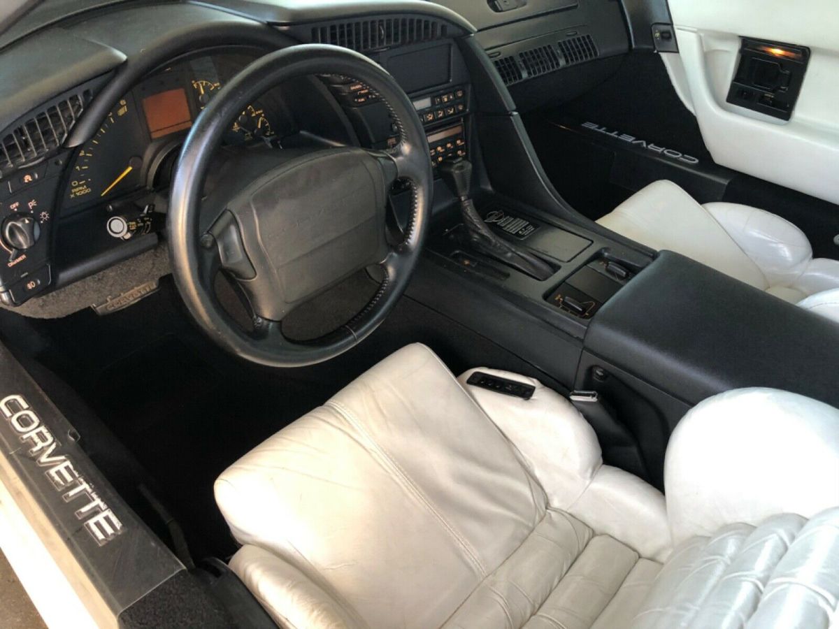 1993 Chevrolet Corvette SPORT PACKAGE - photo 12