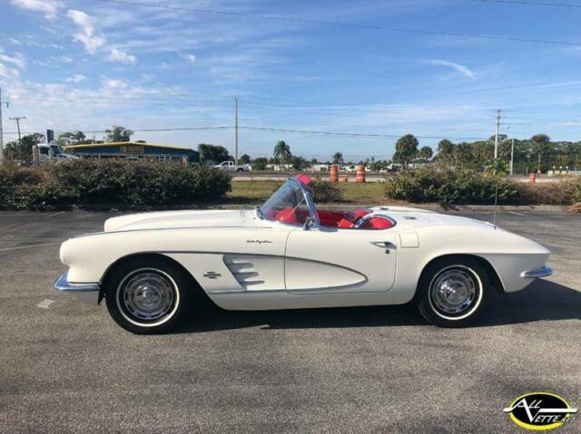 1961 Chevrolet Corvette - photo 9
