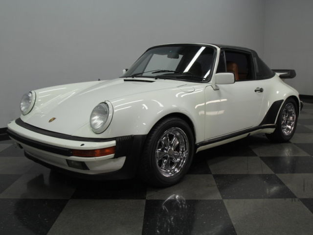 WIDE BODY, TARGA TOP, 3.2L 6 CYL, 4 WHL DISCS, VERY NICE INTERIOR, CLASSIC COLOR 1984 Porsche 911 Carrera