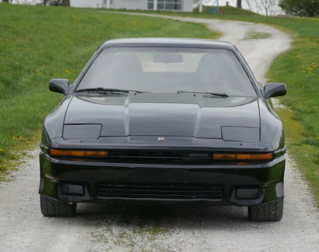 1987 Toyota Supra - photo 2