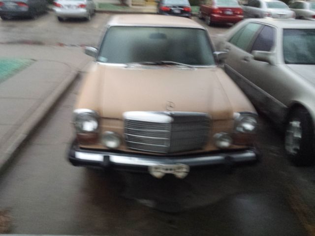 Will need a wiring harness overhaul or replacement. Please read description. 1976 Mercedes-Benz 300-Series