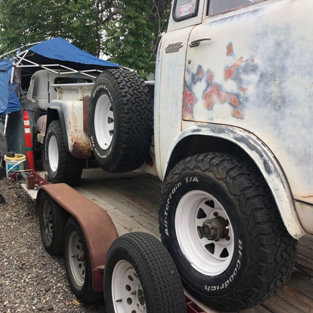 1959 Willys 1/2 Ton Pickup - photo 2