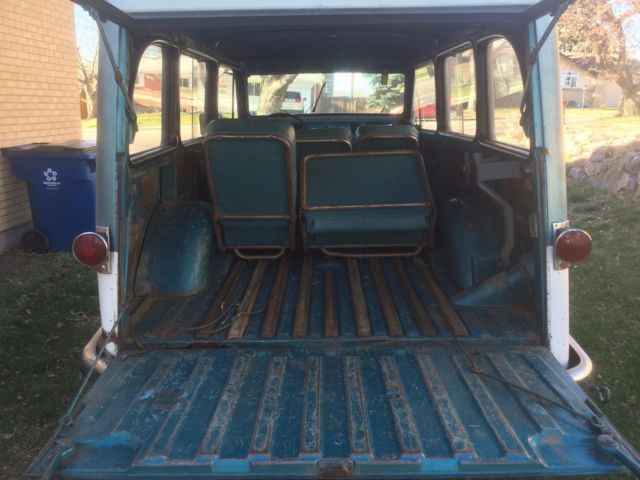 1962 Willys Wagon - photo 12
