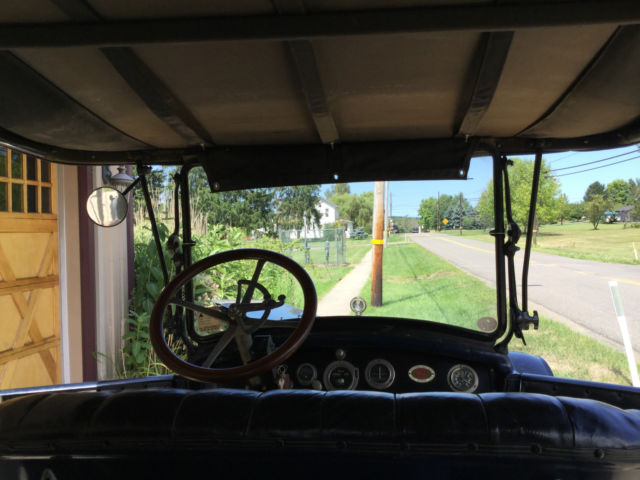 1916 Willys Knight Overland - photo 12