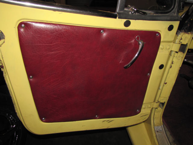 1948 Willys Jeepster - photo 12