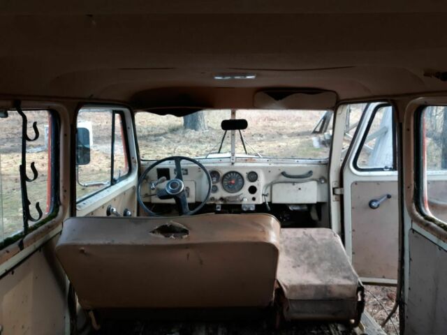 1960 Willys Overland Light Four Overland Wagon - photo 4