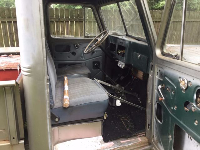 1949 Willys truck - photo 4