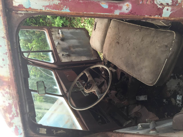 1952 Willys Wagon 4x4 - photo 9