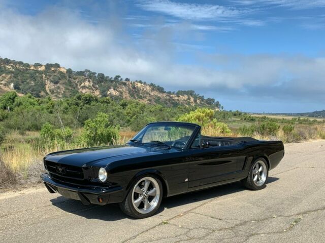 1965 Ford Mustang Convertible - $150k+ Resto-Mod Build - 347ci V8 - photo 2