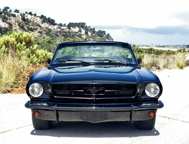 1965 Ford Mustang Convertible - $150k+ Resto-Mod Build - 347ci V8 - photo 5