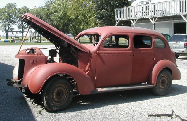 1937 Chrysler Royal chromium - photo 2