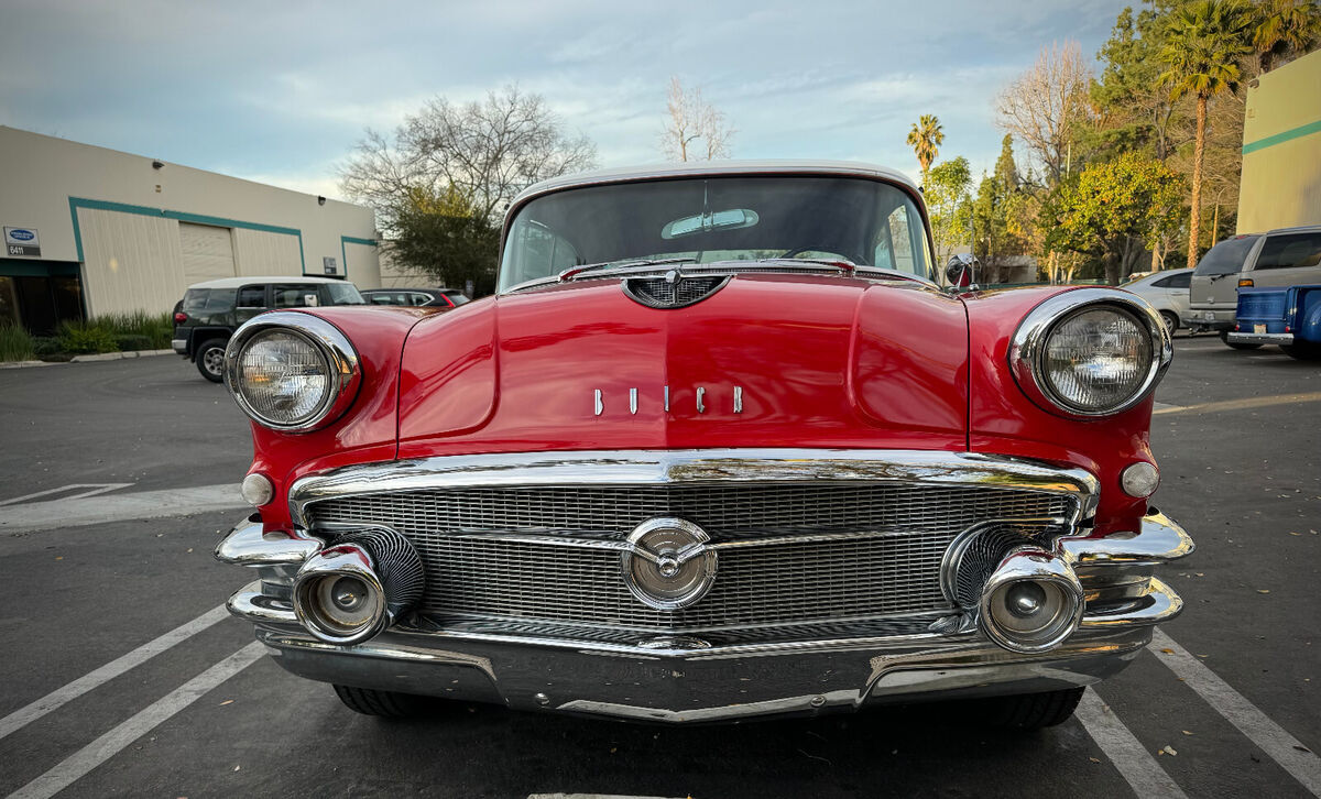 1956 Buick Special Hardtop - photo 3