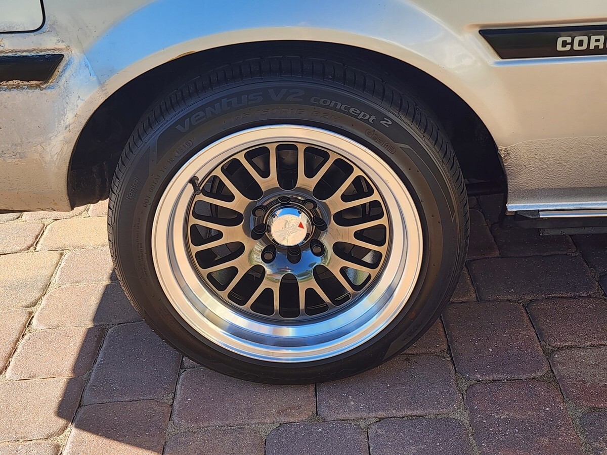 1983 Toyota Corolla SR5 - photo 3
