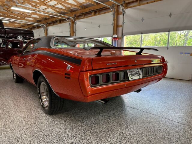 1971 Dodge Charger WM23 Factory Super Bee, 383 V8, 4-Speed Pistol Grip - photo 8