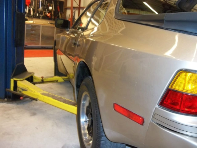 1984 Porsche 944 - photo 3