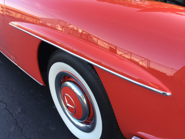 1963 Mercedes-Benz SL-Class 2 door convertible - photo 10