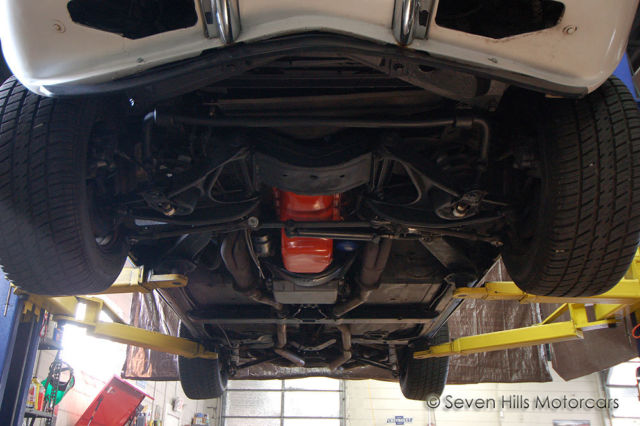 1969 Chevrolet Corvette Stingray Convertible - photo 12