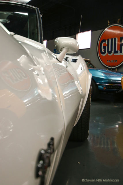 1969 Chevrolet Corvette Stingray Convertible - photo 7