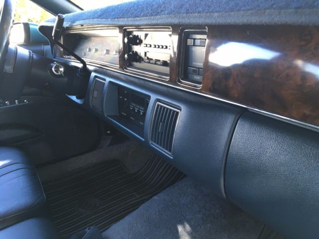 1992 Buick Roadmaster Estate - photo 11