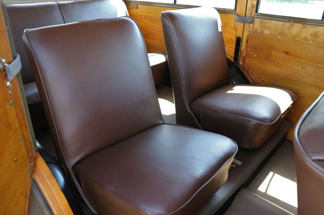 1935 Ford Model 48 - photo 3