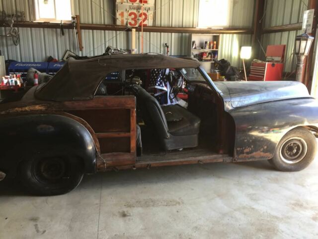 1947 Chrysler Town & Country - photo 3