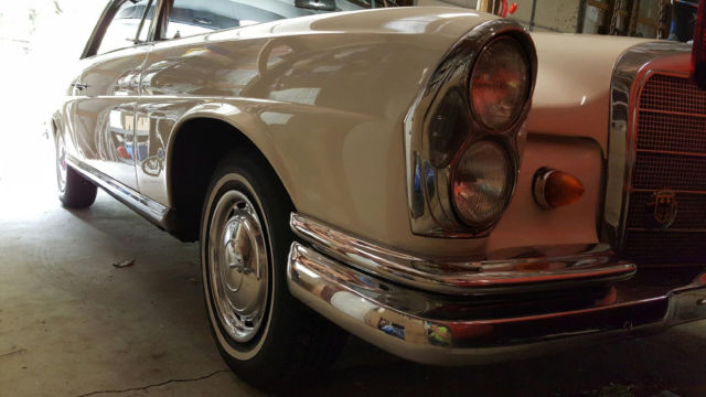 1963 Mercedes-Benz 200-Series W111 - photo 12